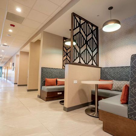 Hampton Inn By Hilton Huntley Chicago Екстер'єр фото