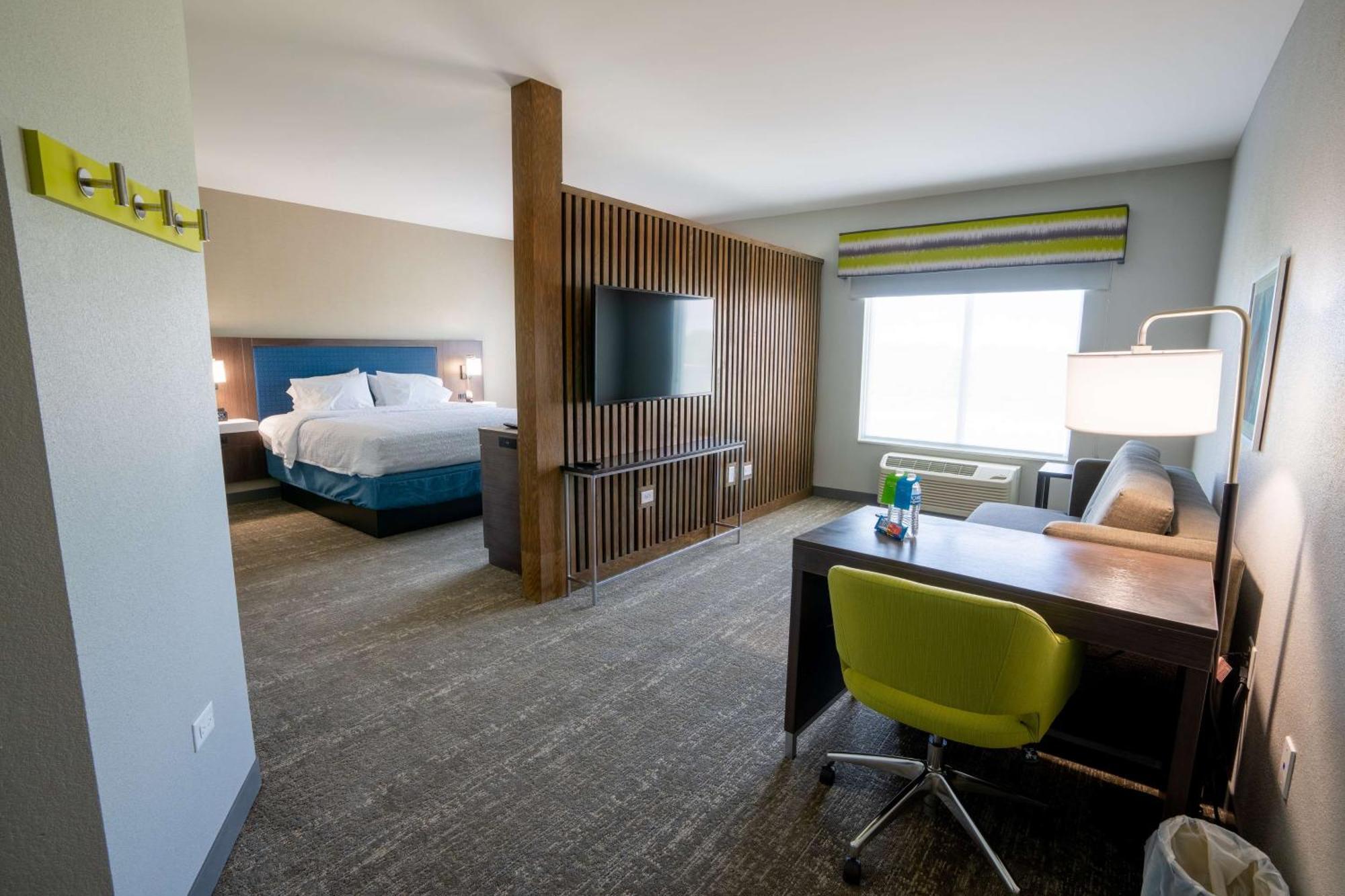Hampton Inn By Hilton Huntley Chicago Екстер'єр фото